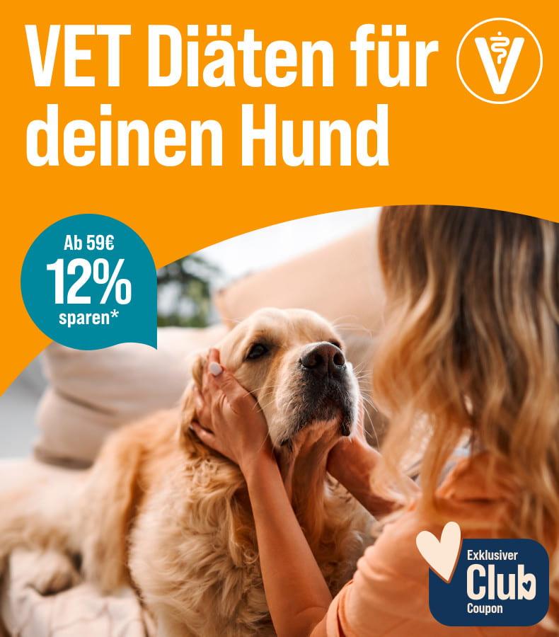 Spare 12% ab 59€ auf Spezialfutter für Hunde Aktionsbanner für VET‑Diäten für Hunde: Eine Person streichelt einen Hund; Text: ‚VET Diäten für deinen Hund‘, ‚Ab 59 € 12 % sparen‘ und ‚Exklusiver Club Coupon