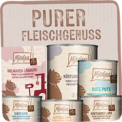 MjAMjAM Purer Fleischgenuss Katze MjAMjAM‑Pur‑Katzenfutter mit verschiedenen Fleischsorten vor rosafarbenem Hintergrund.