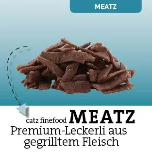 catz finefood Meatz Streifenförmige catz finefood Meatz‑Snacks aus gegrilltem Fleisch.