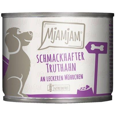 MjAMjAM schmackhafter Truthahn an leckeren Möhrchen MjAMjAM schmackhafter Truthahn an leckeren Möhrchen