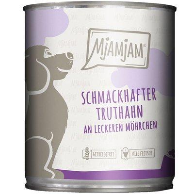 MjAMjAM schmackhafter Truthahn an leckeren Möhrchen MjAMjAM schmackhafter Truthahn an leckeren Möhrchen
