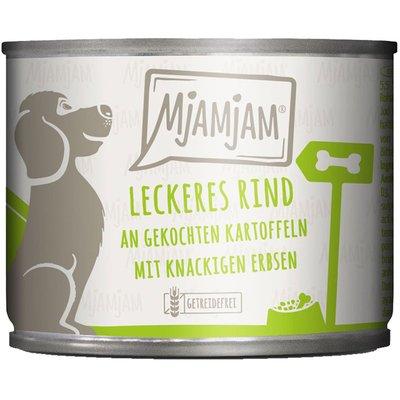 MjAMjAM leckeres Rind an gekochten Kartoffeln mit knackigen Erbsen MjAMjAM leckeres Rind an gekochten Kartoffeln mit knackigen Erbsen