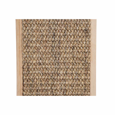 Designed by Lotte Holz Kratzbälle Lomax