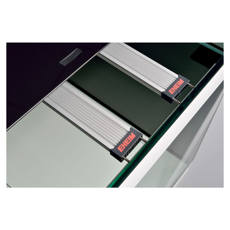 EHEIM incpiria 430
