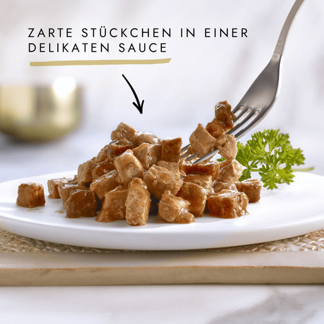 GOURMET Gold Zarte Häppchen in Sauce Lachs & Huhn