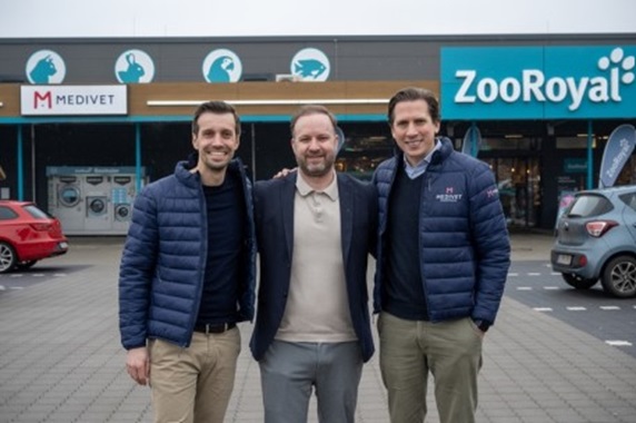 ZooRoyal und Medivet starten Partnerschaft zur
Versorgung von Haustieren